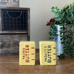 New Butter Sticks Salt and Pepper Shaker Set